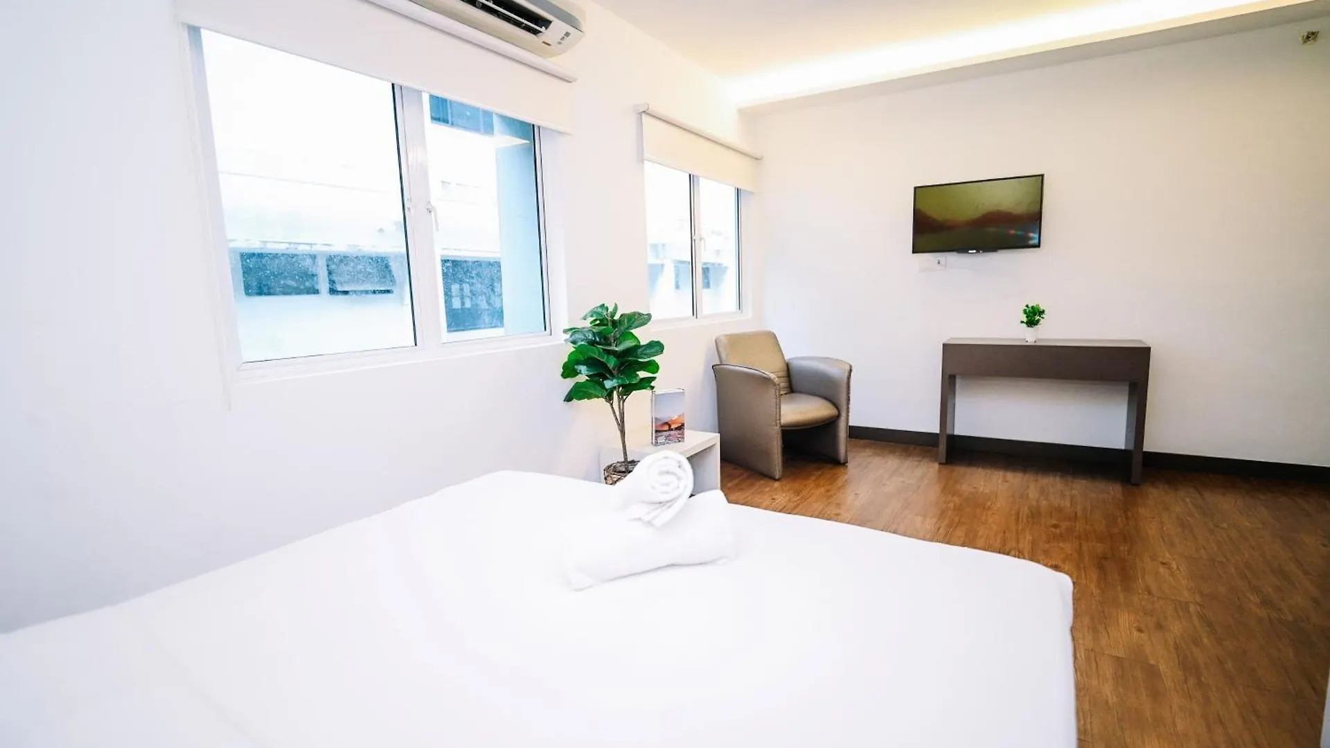 Hotel Swing & Pillows - Kl Cheras Maluri Kuala Lumpur