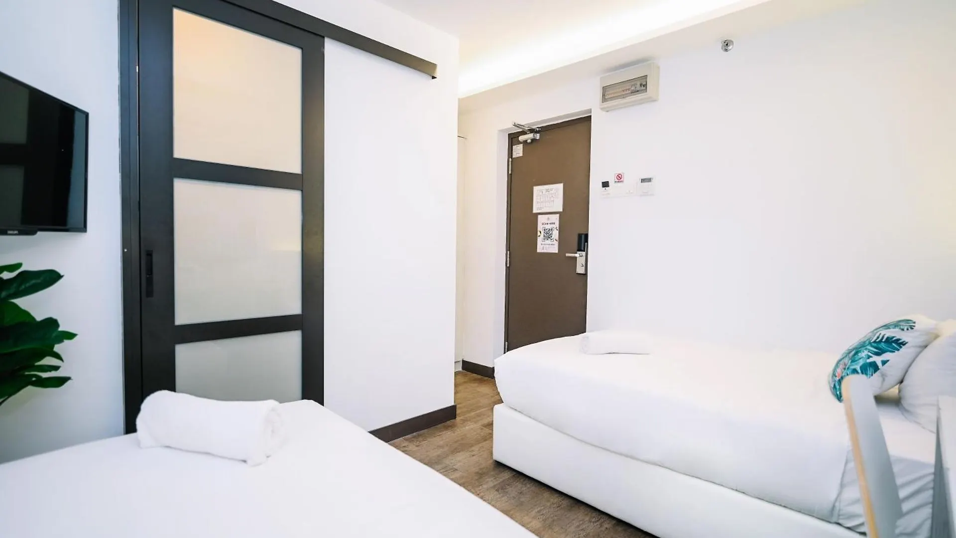Swing & Pillows - Kl Cheras Maluri Kuala Lumpur Hotel