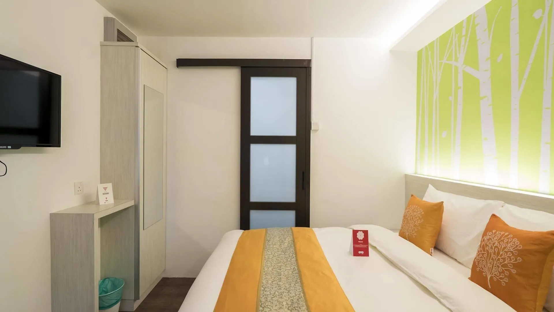 Swing & Pillows - Kl Cheras Maluri Kuala Lumpur