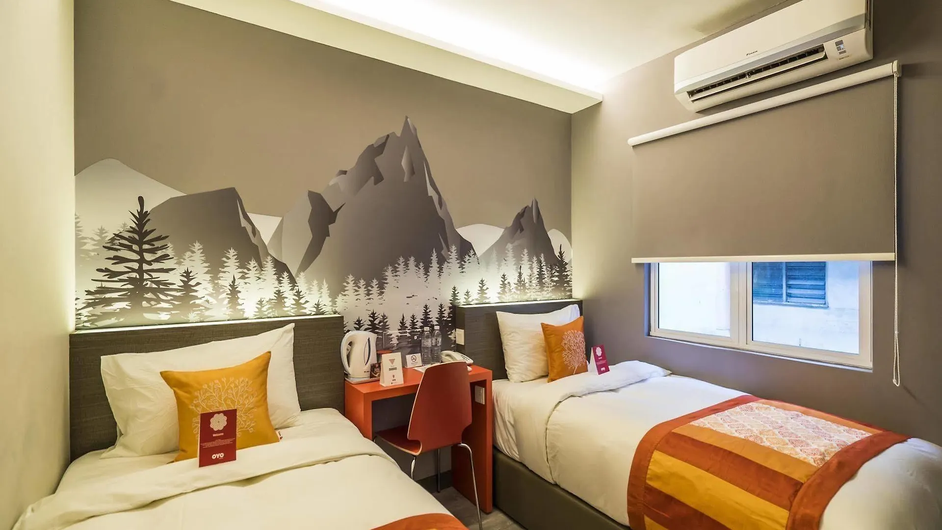Swing & Pillows - Kl Cheras Maluri Kuala Lumpur 2*,  Malaysia