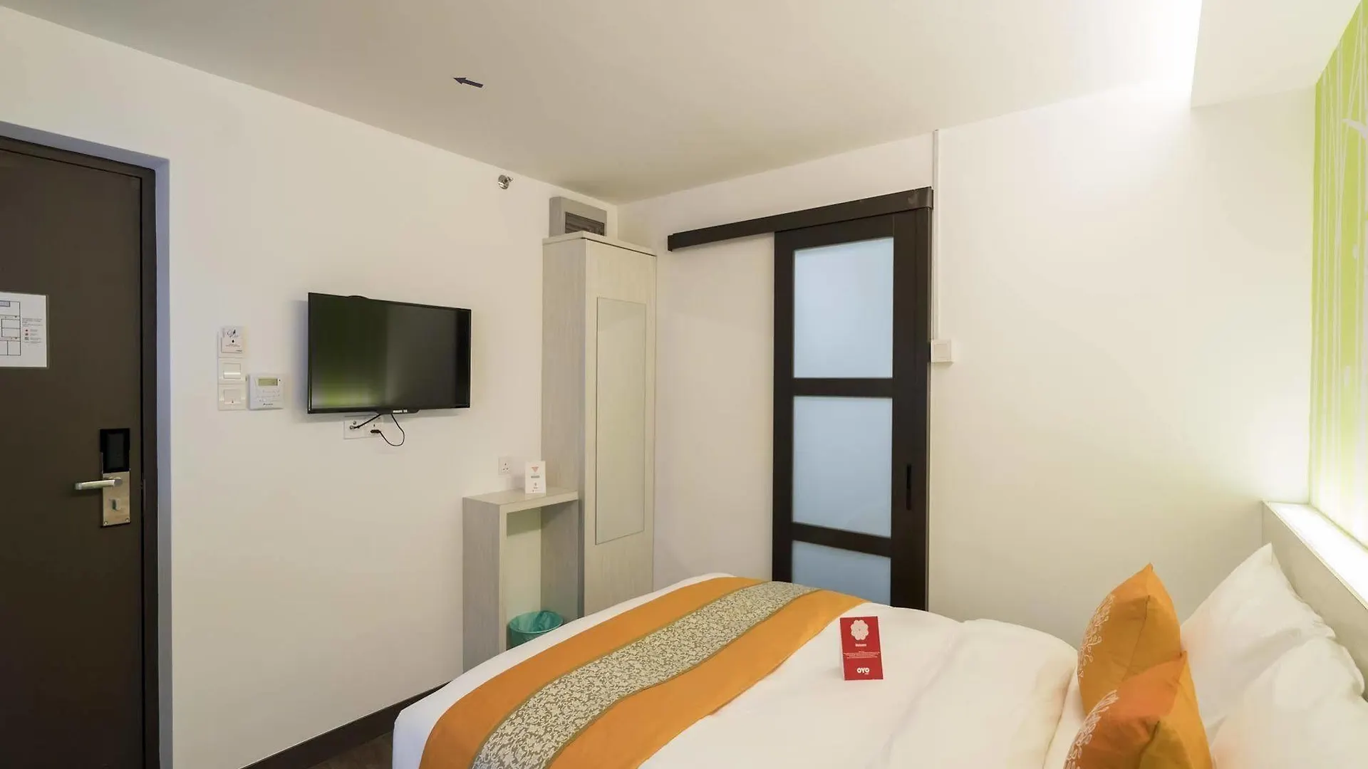 Swing & Pillows - Kl Cheras Maluri Kuala Lumpur Hotel